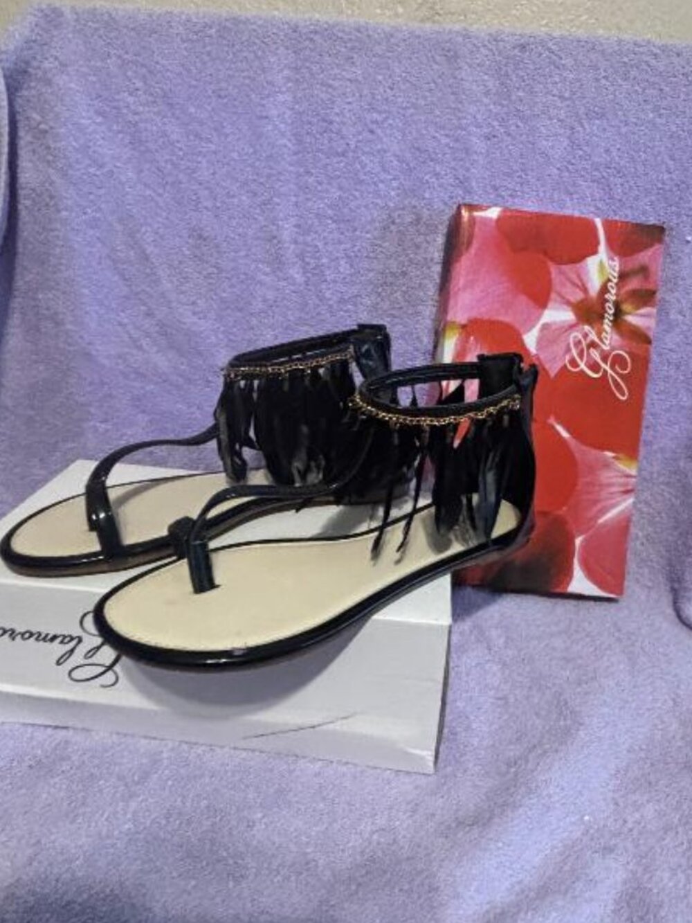Glamorous Black Patent Sandals Feathers Size 7